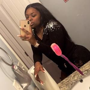 Meet your Posher, Bria